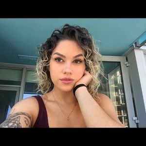 Meet your Posher, Briar